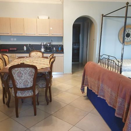 Apartment In Anakasia Overlooking فولوس المظهر الخارجي الصورة