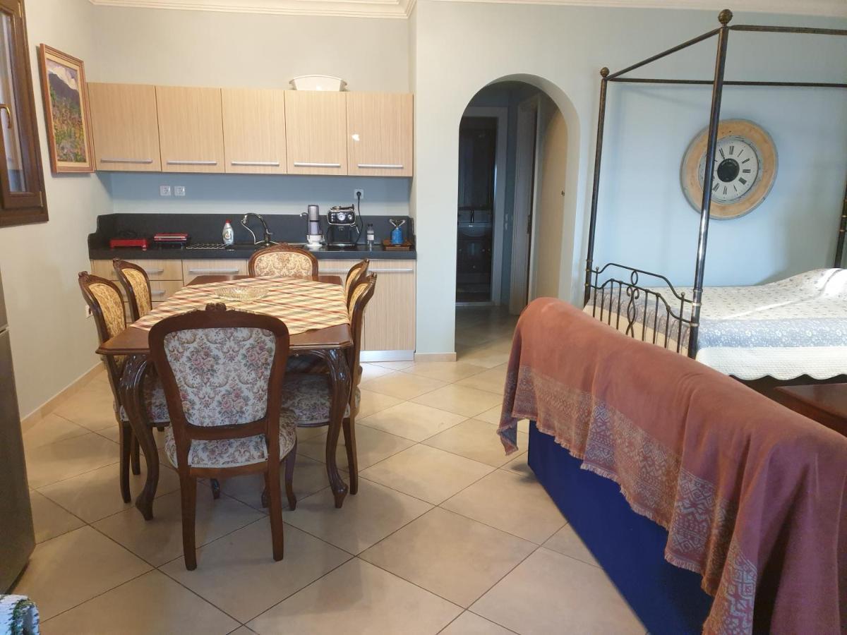 Apartment In Anakasia Overlooking فولوس المظهر الخارجي الصورة